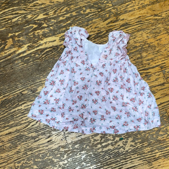 Old Navy Floral dress for summer.  Good used condition. - Picture 2 of 2